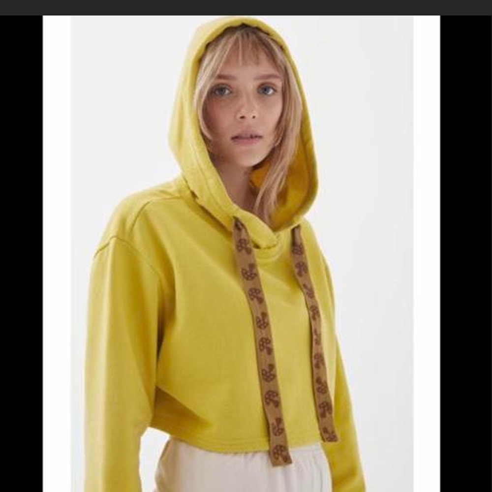 Urban Outfitters Yellow Cropped Hoodie w/ Brown Mushroom Drawstrings Sz Small